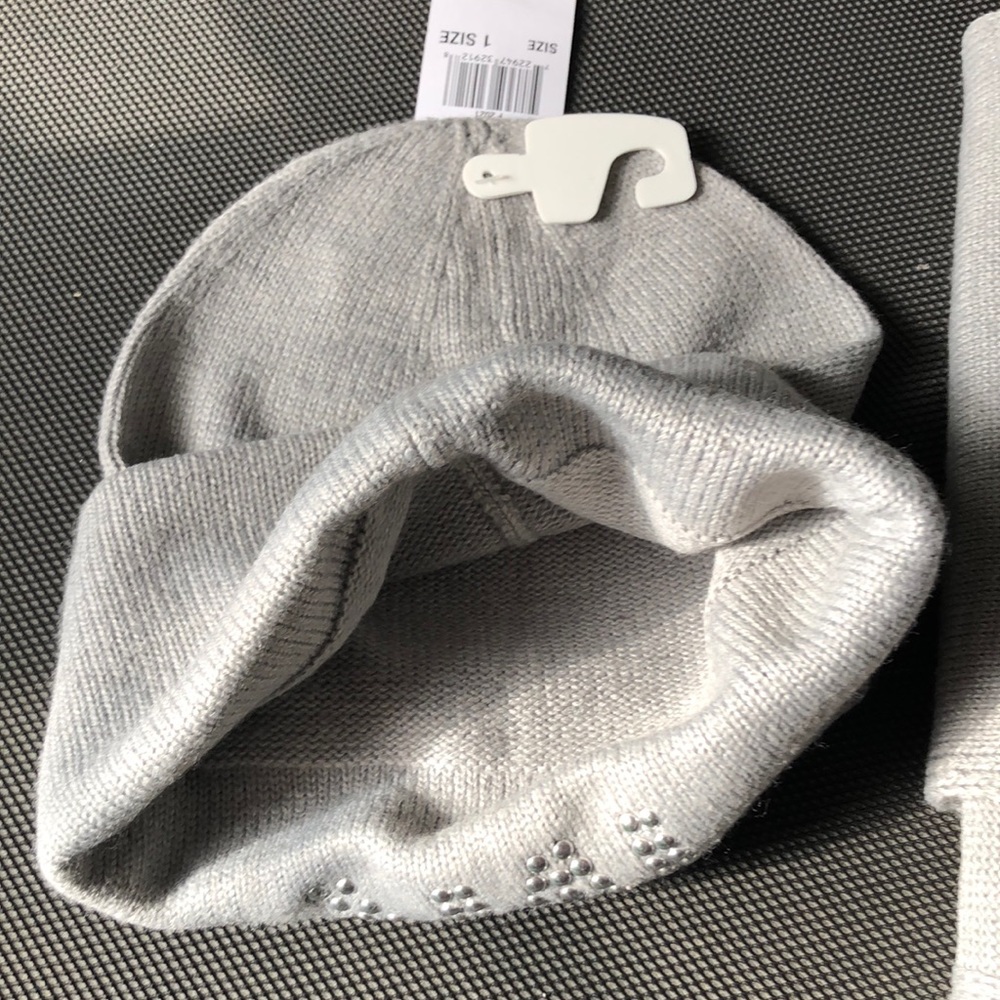 MICHEL KORS (1size) Studded hat unfolds in layers - Picture 6 of 10